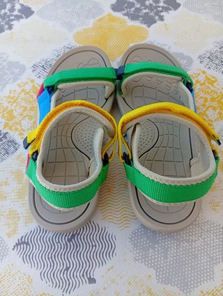 Sandalias niño multicolor talla 34