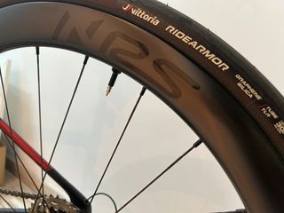 Llantas carbono carretera o Gravel
