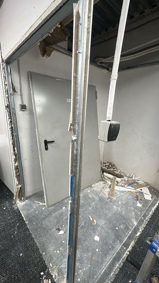 Puerta cortafuegos Almacen. 