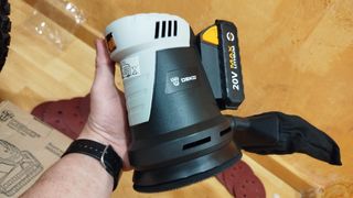 Lijadora Orbital 125mm 20V batería litio  - NUEVA