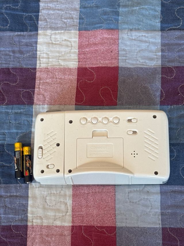 Proyector calendario Chaomei CW8098  DESPERTADOR