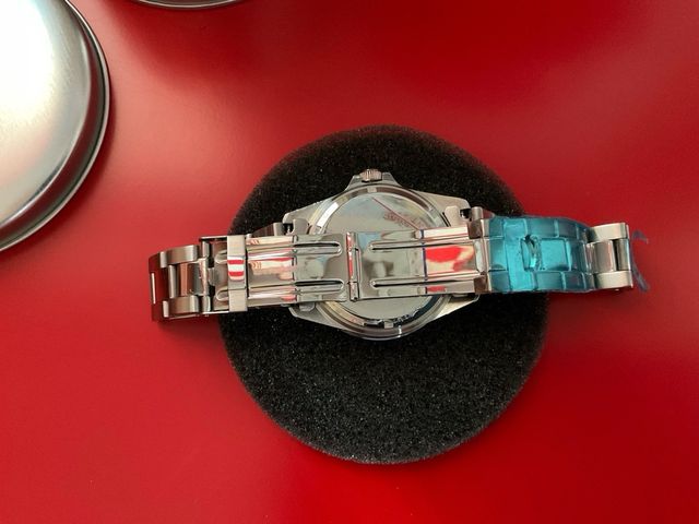 Reloj Citizen Quartz Mariner negro - Sin estrenar