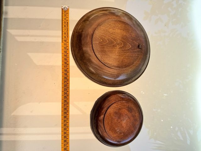 2 Platos Madera Tallados a Mano