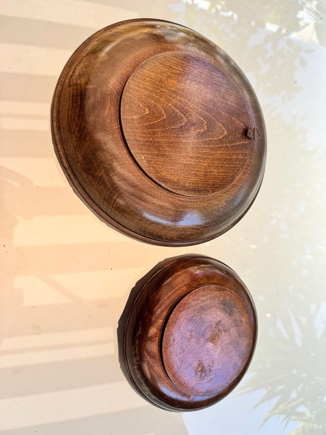 2 Platos Madera Tallados a Mano