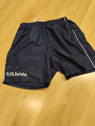 Polo Fif Lleida de Bonito para dias de partido.