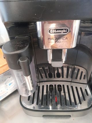 Cafetera Delonghi Magnifica Evo