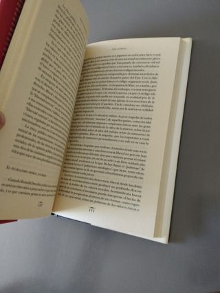 Hasta un pueblo de demonios: Ética pública y so...