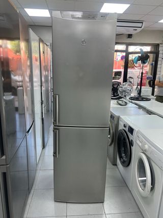 Nevera combi gris balay