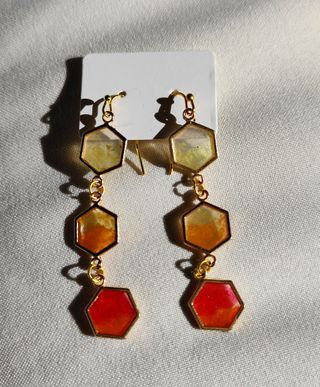 Pendientes largos hexagonales