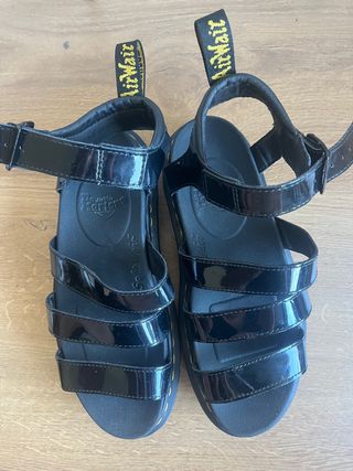 Sandalias Dr. Martens - Negro