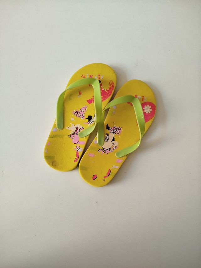Chanclas Minnie Mouse niña