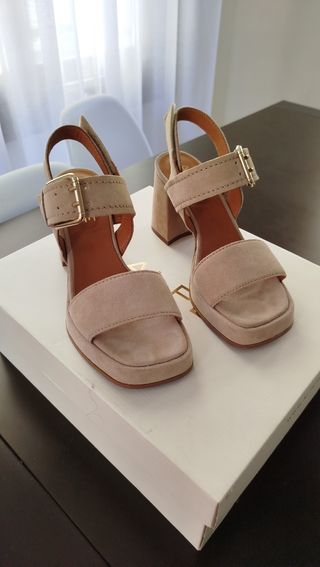 Sandalias plataforma beige marca Alpe
