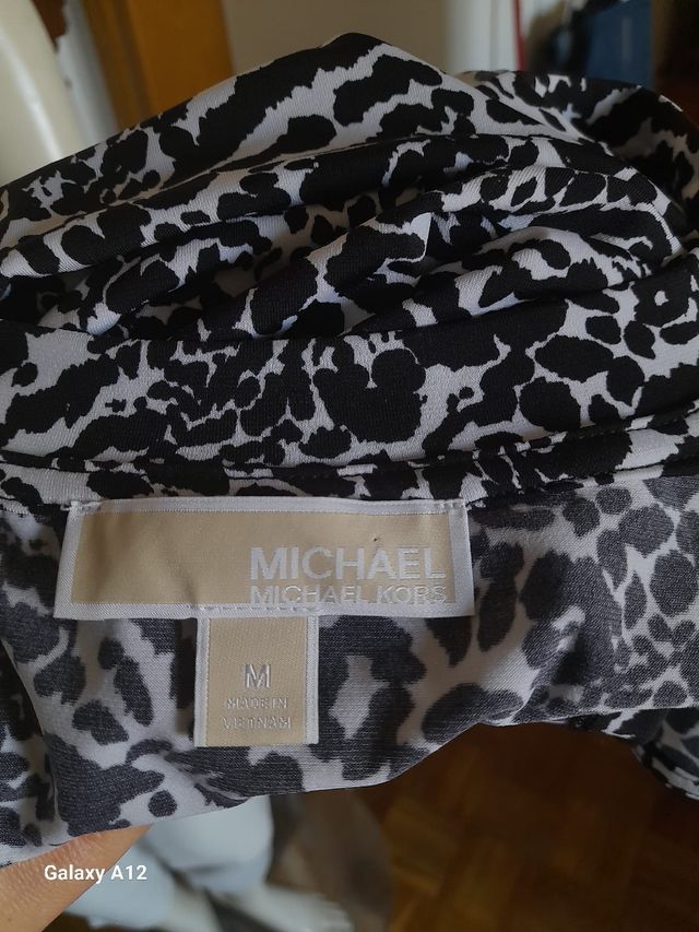 Blusa Michael Kors - Negra y Blanca