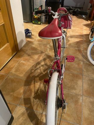 Bicicleta niña Btwin 500 rosa 20”