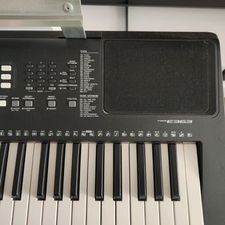 Teclado Yamaha PSR-E363