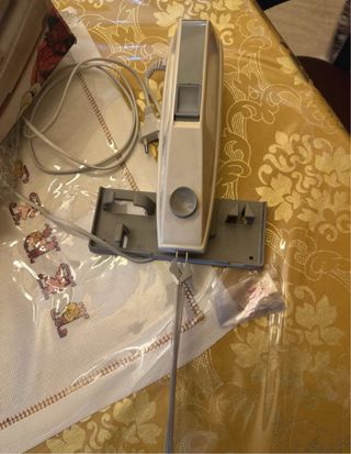 Coltello elettrico vintage beige