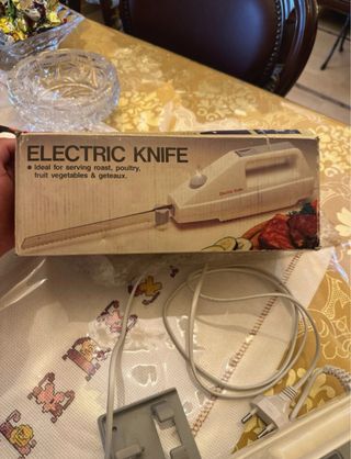 Coltello elettrico vintage beige