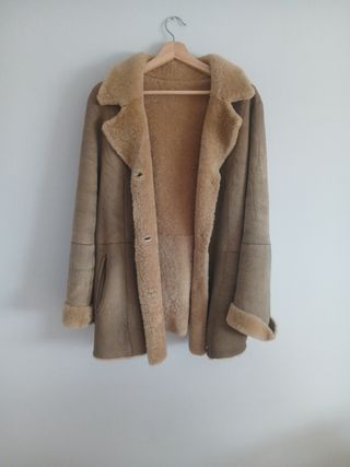 Chaquetón piel vuelta marrón