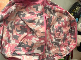 Mochila camuflaje rosa