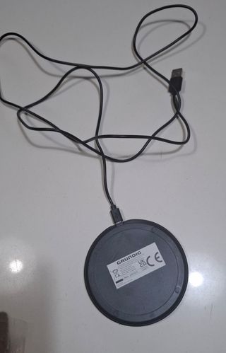 Cargador inalámbrico GRUNDIG