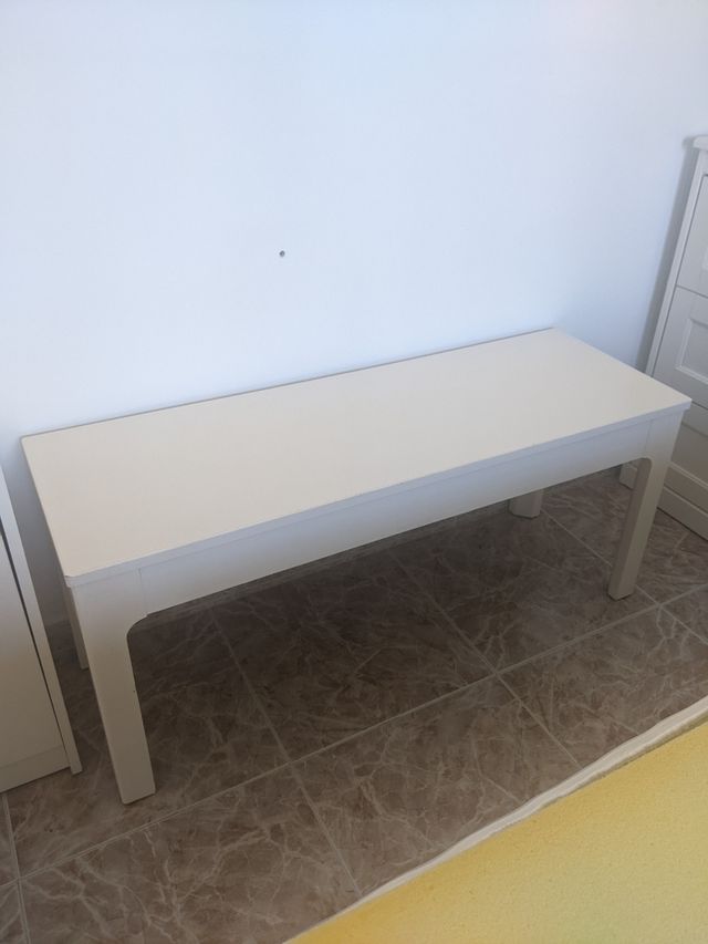 Banco Ikea Ekedalen blanco cojines