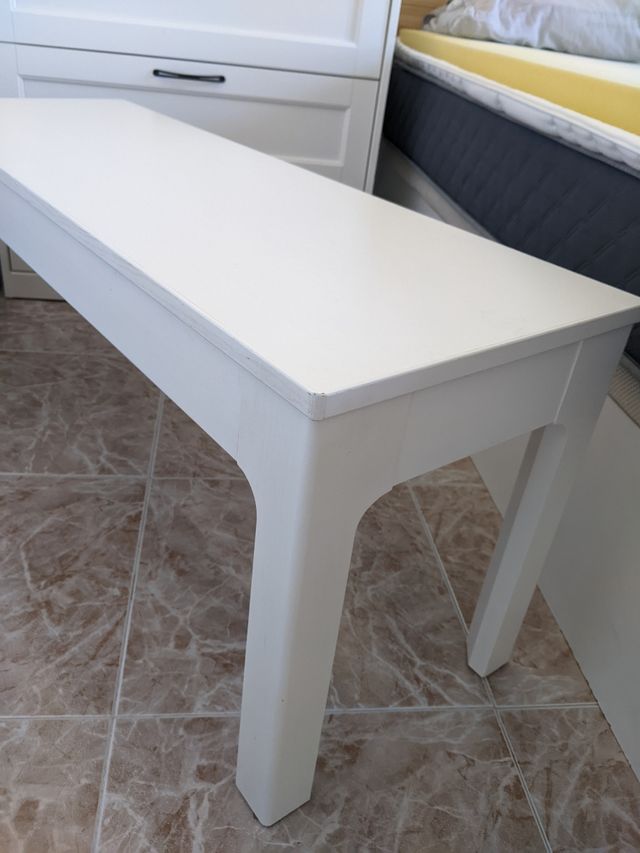 Banco Ikea Ekedalen blanco cojines
