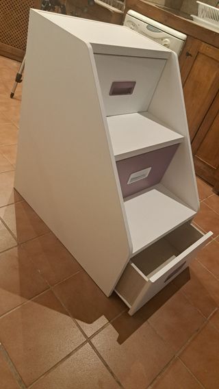 Escalera-cajón infantil
