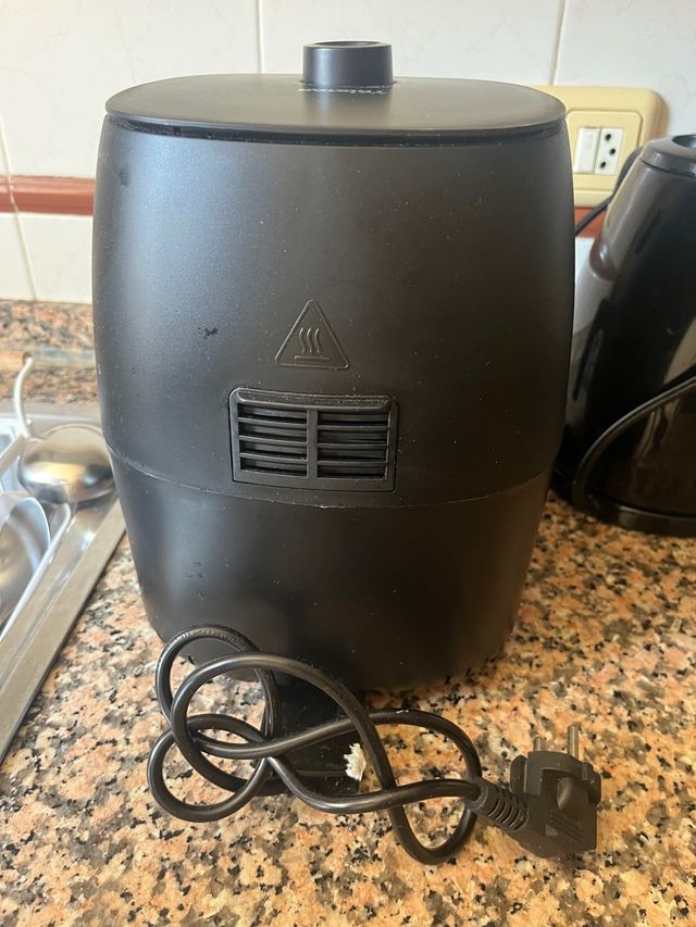 Freidora de aire Tristar 2L