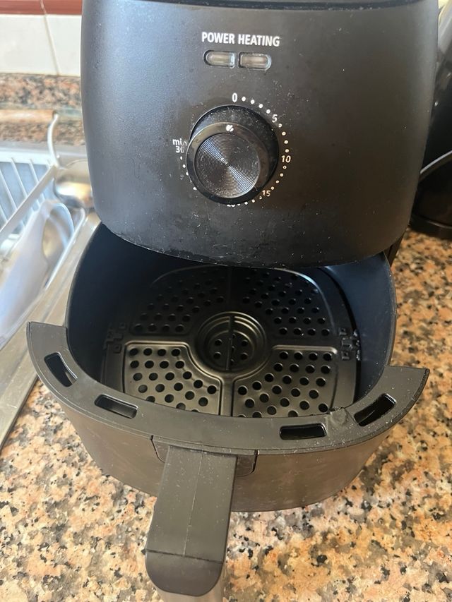 Freidora de aire Tristar 2L