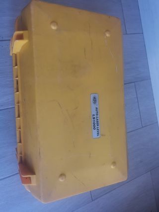 Nivel láser automático LS1000