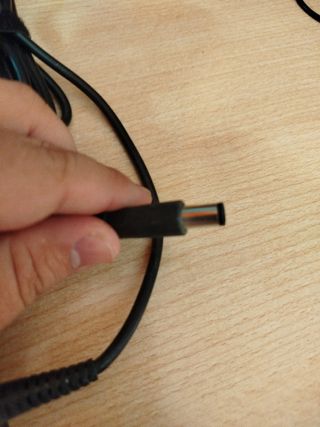 Cargador portatil HP 19V