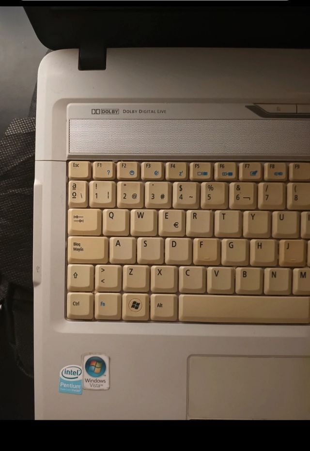 Portátil Acer Aspire 5738