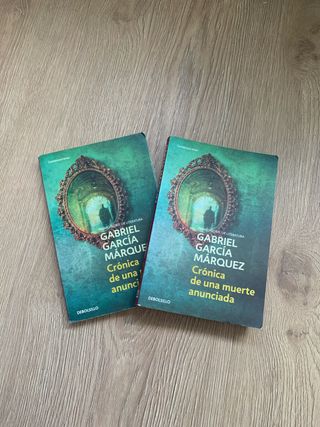 Lote 2 libros “Crónica de una muerte anunciada”