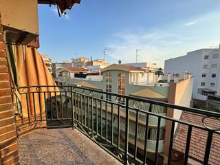 Piso en venta en Alcalde Felipe Mallol en San Vicente del Raspeig/Sant Vicent del Raspeig
