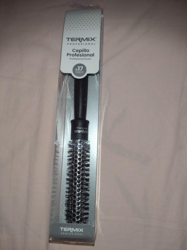 Nuevo sin estrenar  Termix Cepillo Pelo - Profesio