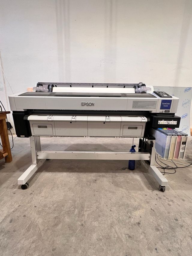 Impresora Epson SureColor F6200