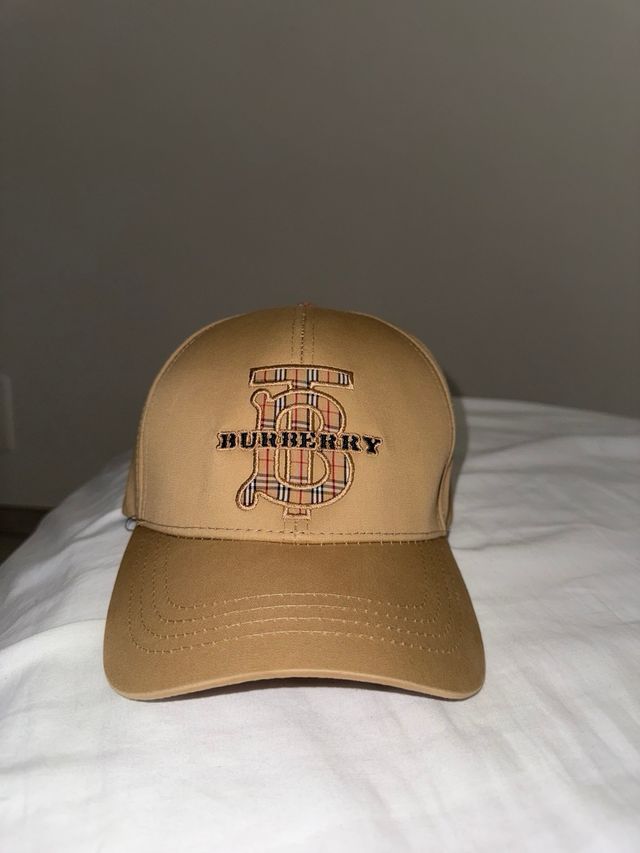 Cappello Burberry beige