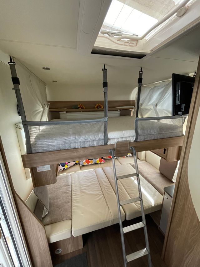 Caravana Burstner Premio Plus 510 tk (2017)