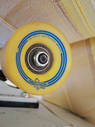 Skate retro street, rodamientos gran velocidad.