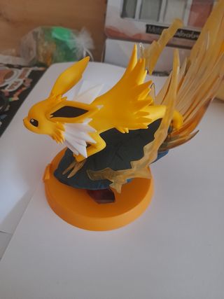 Figura Jolteon - Pokémon