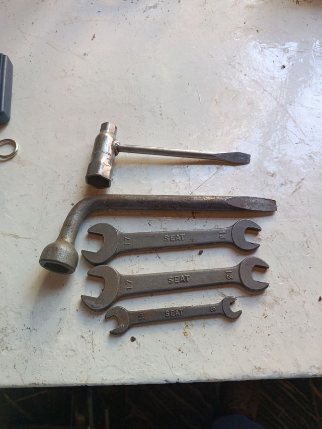Juego de llaves Seat antiguas
