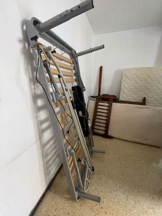 Cama articulada eléctrica gris