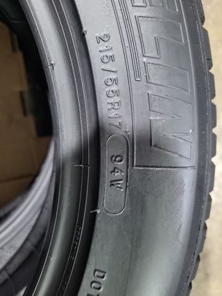 Neumáticos  215/55/17 Michelin 