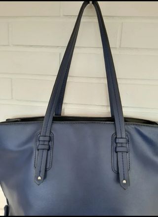 Bolso tote de Zara azul marino