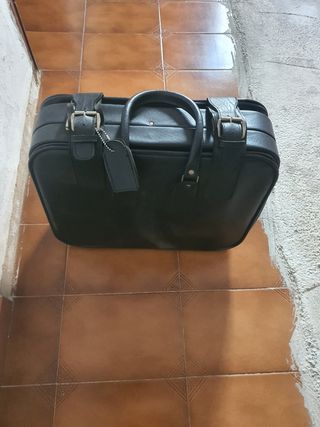 Maleta vintage negra