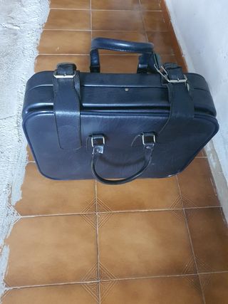 Maleta vintage negra