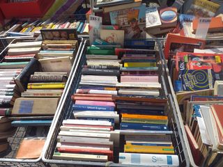 LIBRI CIRCA 350 COME NUOVI MA DAGLI ANNI 60 IN POI