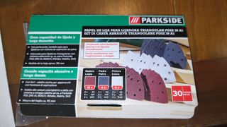 30 Fogli Abrasivi Parkside Triangolari