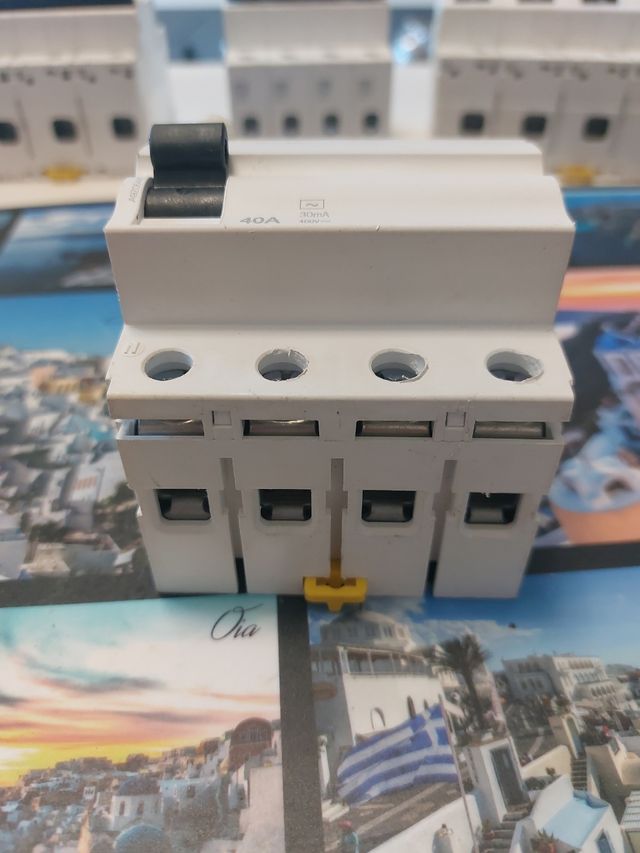 Interruptor Diferencial Schneider ID K 40A