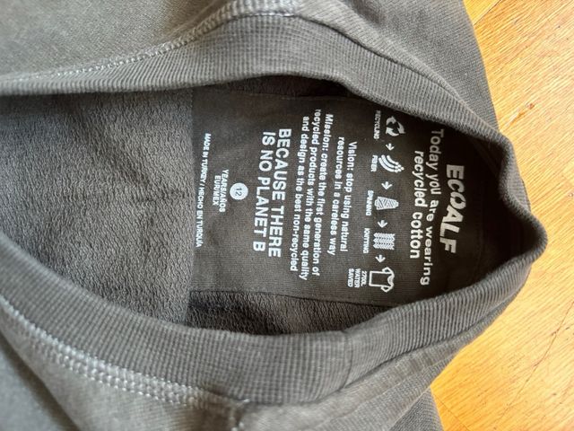 4 JERSÉIS NIÑO 10-12 años.

